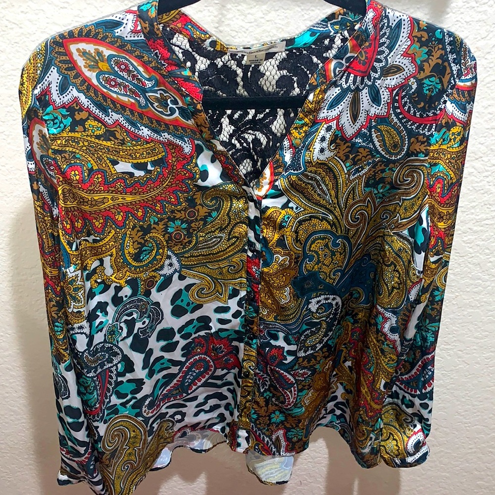 🔥SALE 4/$20‼️ JohnPaulRichard Blouse